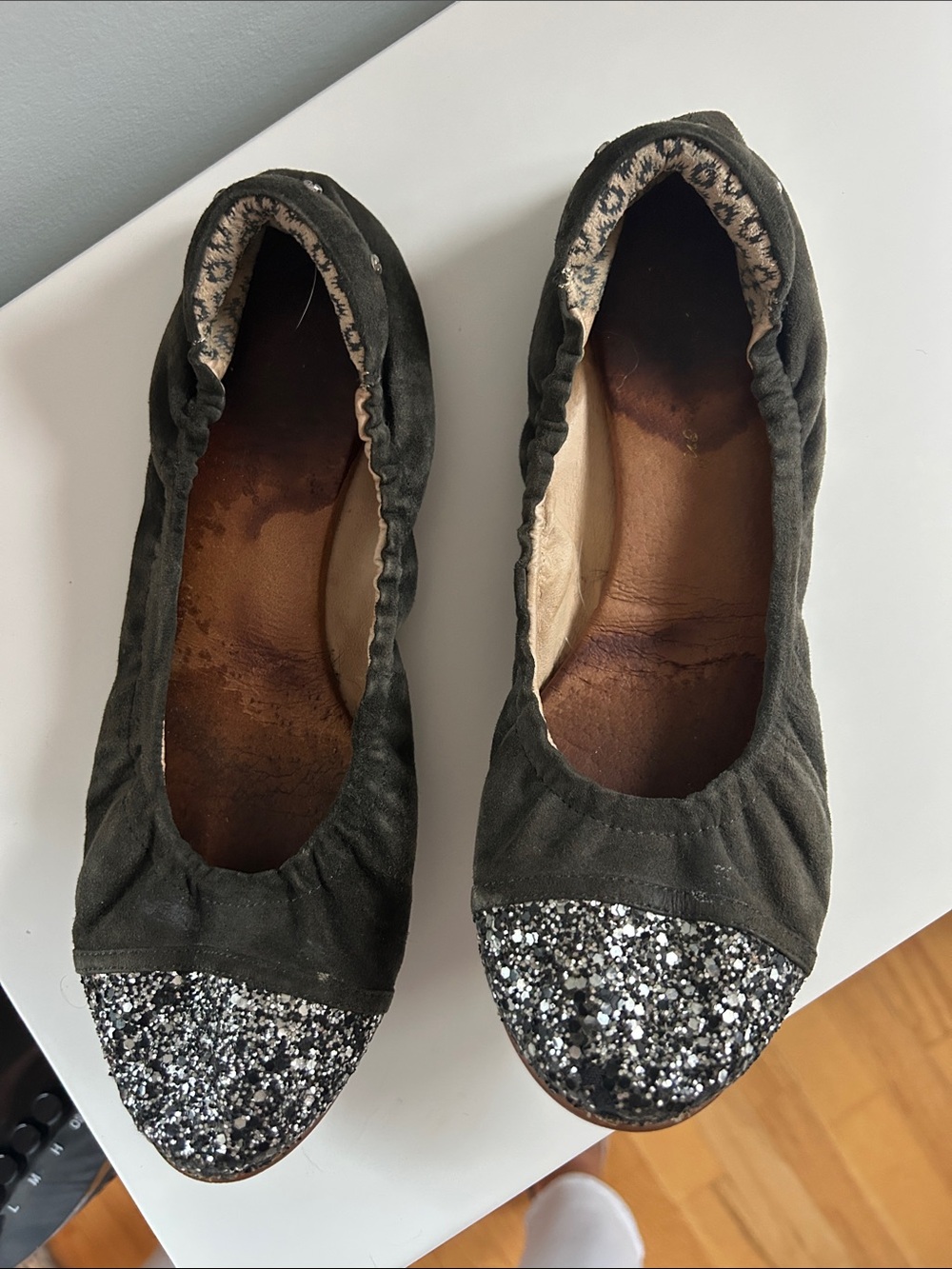 Women's Black Glitzy Toe Ballet Flats